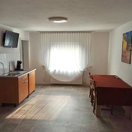 Apartments Zum Stillen Winkel Niederbreitbach Luaran gambar