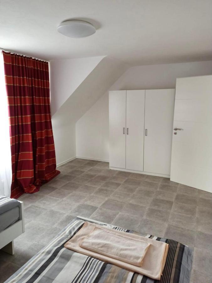 Apartments Zum Stillen Winkel Niederbreitbach Luaran gambar